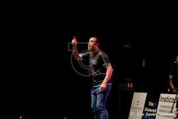 Acto de presentación de la murga teldense Los Nietos de Sarymanchez en el Teatro Víctor Jara de Vecindario (Foto Francisco Javier Santana)